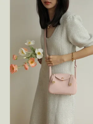 Women's Leather Soft Pillow Crossbody Bag -