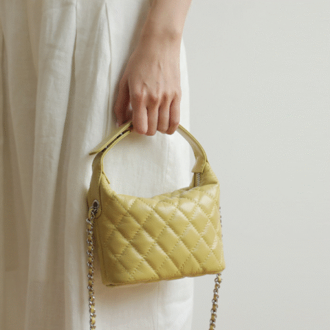 Women's Leather Mini Diamond Quilted Shoulder Bag