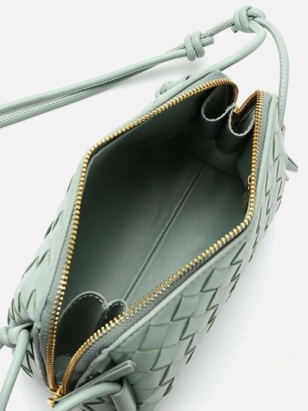 Women's Leather Knot Detailed Crossbody Bag